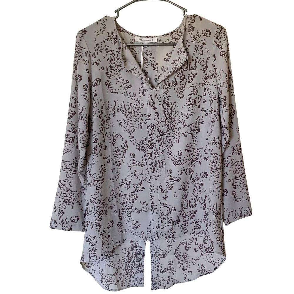 Rose + Olive Grey Animal Print Blouse Tunic Long Sleeve Size XS - Picture 1 of 11